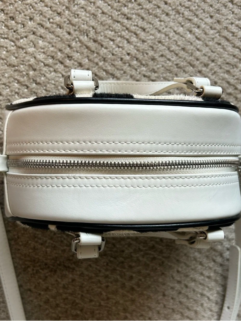 Von Dutch Cow Print Black And White Bag - Picture 3 of 6